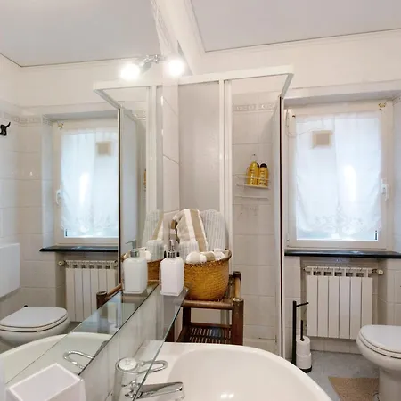 Romantica E Accogliente Mansardina Apartment
