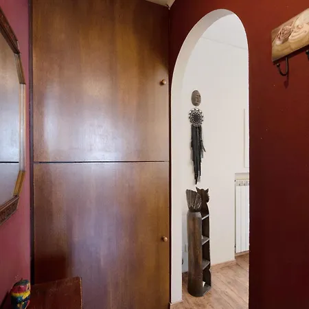 Lägenhet Romantica E Accogliente Mansardina